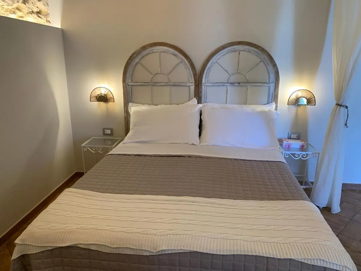 Alloggio per agriturismo Masseria Santacatrini Melilli