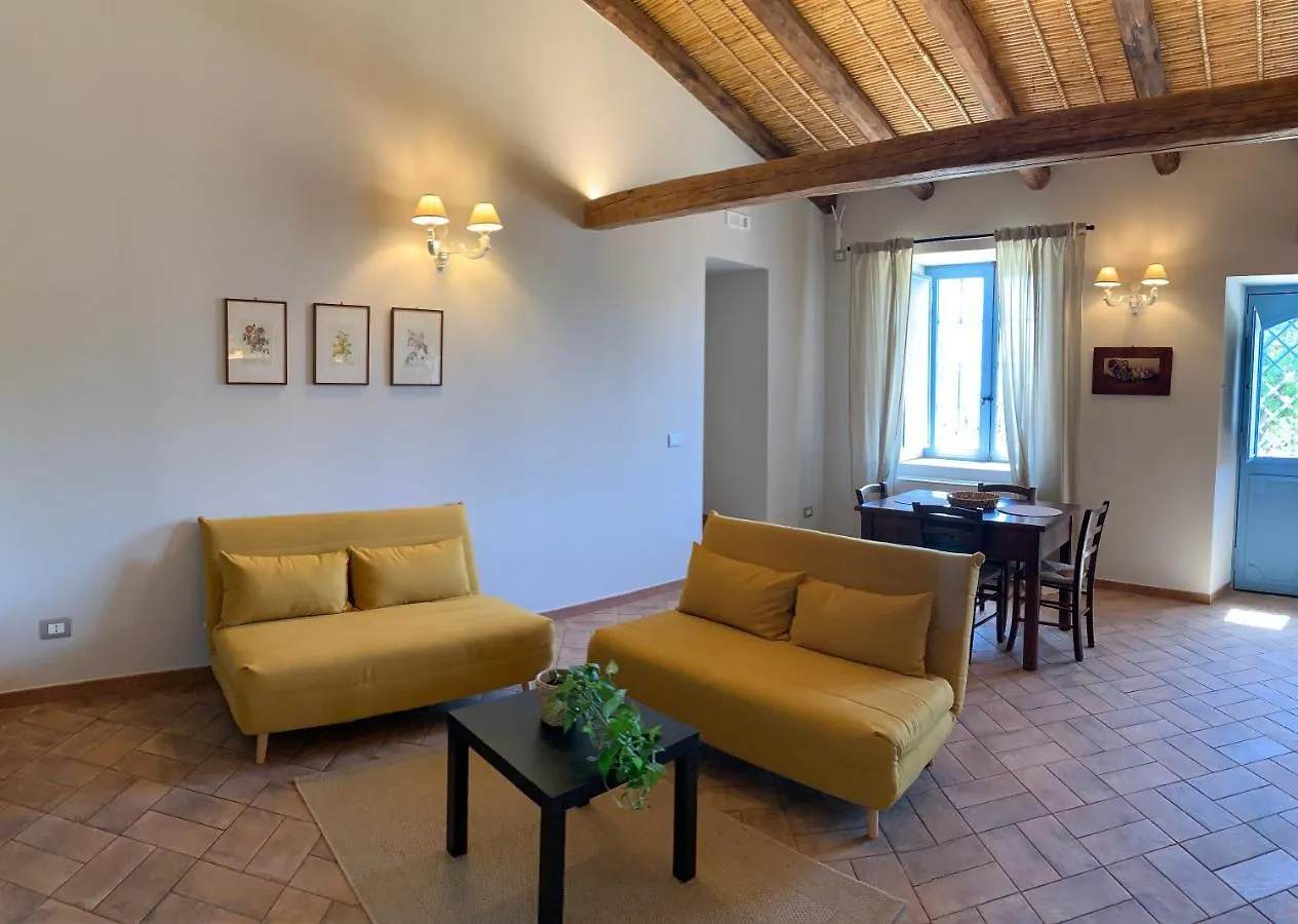 Alloggio per agriturismo Masseria Santacatrini Melilli Italia